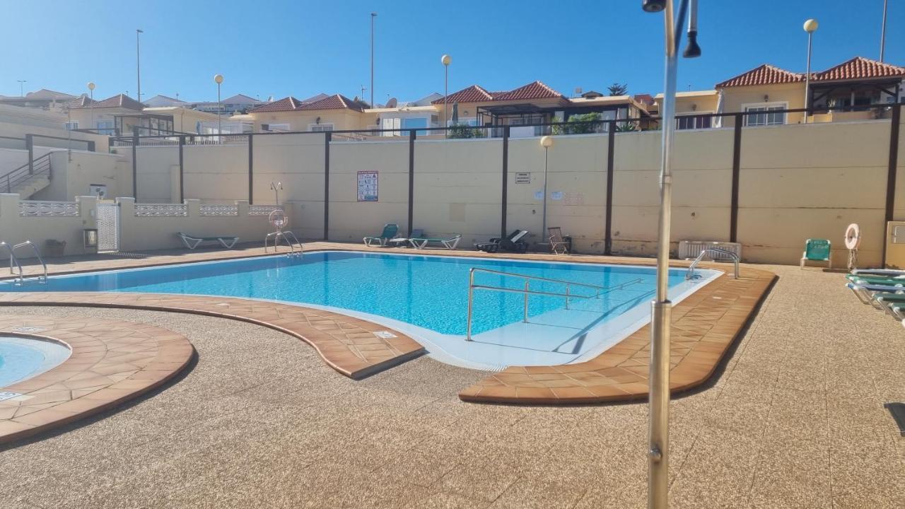 Brisa Marina - Vista Golf 2 - Wifi - Swimming Pool Villa Caleta De Fuste Exteriör bild